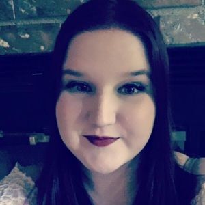 Meet your Posher, Michaela